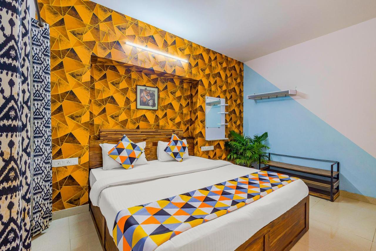 4Bhk Sparkling Apartment Near Beach Pool & Bar 2Bhkx2 วากาตอร์ ภายนอก รูปภาพ